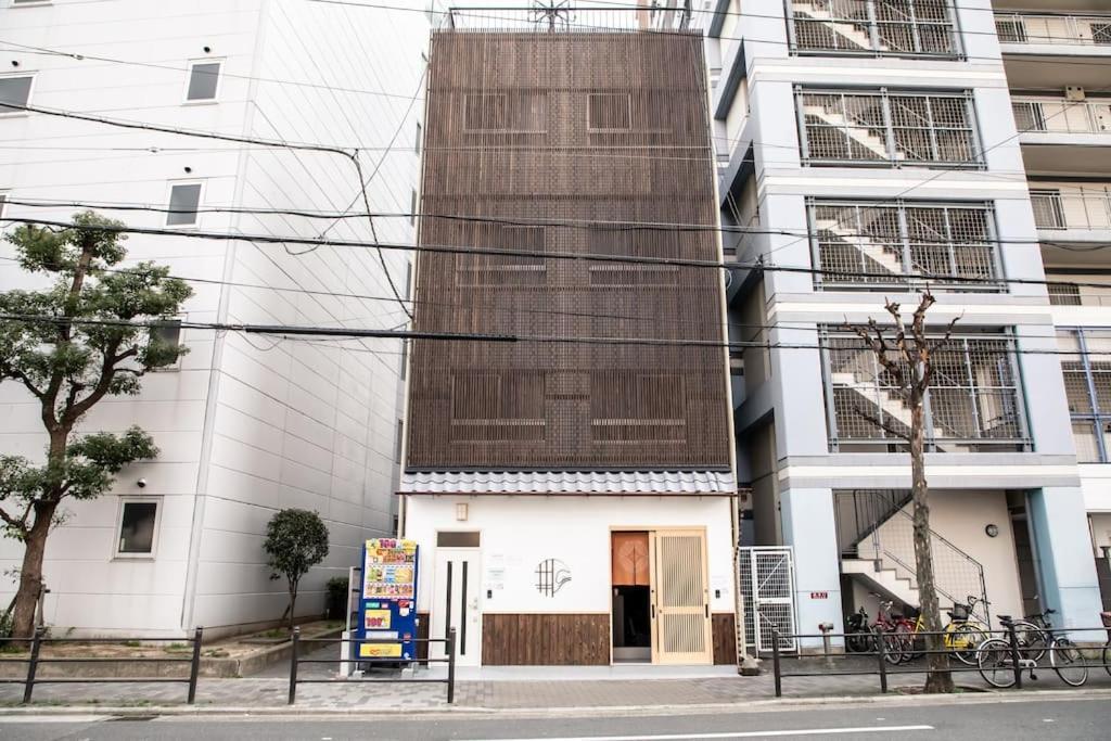 Funhouse-To North Umeda Guestresidence Ōsaka Eksteriør bilde